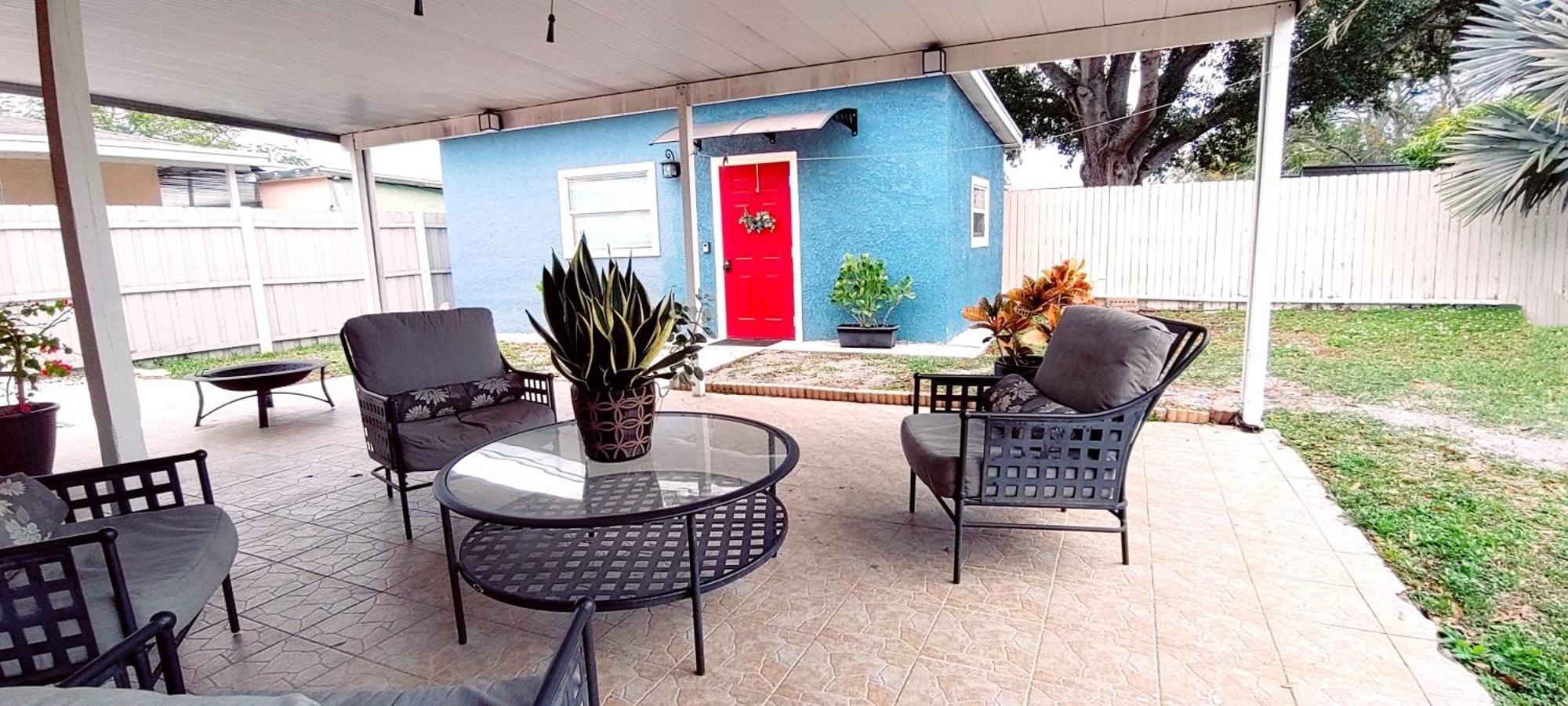 Loft Close To Downtown, Raymond Stadium, Airport And Many Places Tampa