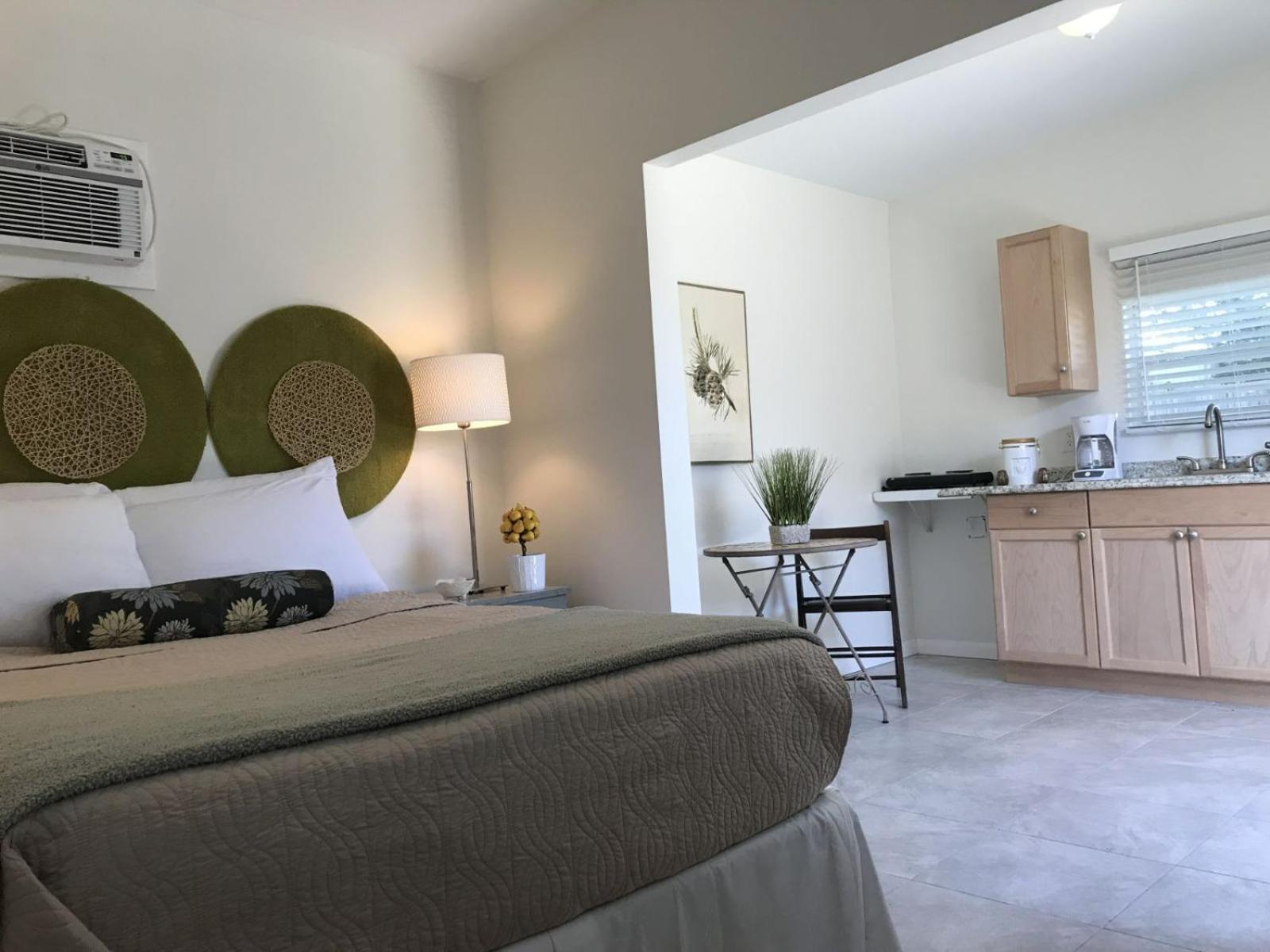 Loft Close To Downtown, Raymond Stadium, Airport And Many Places * Tampa